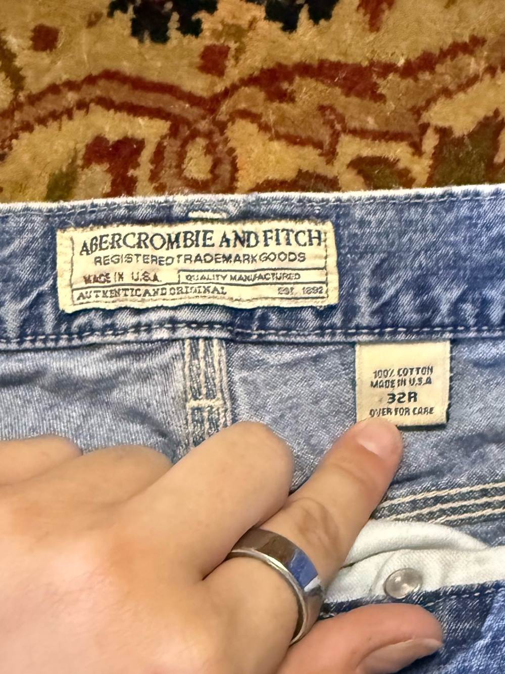 Abercrombie & Fitch Light Wash Denim Jeans - Light Blue - 32R